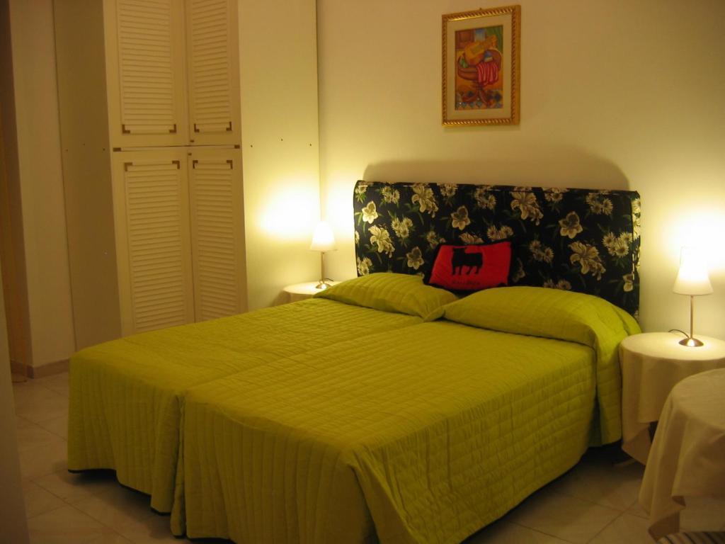 Alojamento de Acomodação e Pequeno-almoço Emily House Roma